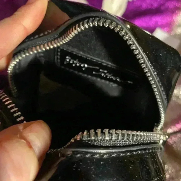 SOLD - Picture 5 of 8